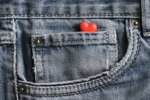 Choisir un pantalon fluide pour une méditation harmonieuse et relaxante