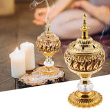 porte-encens arabe posé sur une table de salon